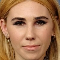 Zosia Mamet Nua